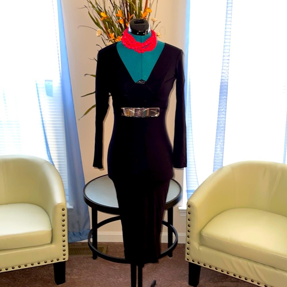 Boohoo | Long Sleeve Midi Black Dress​